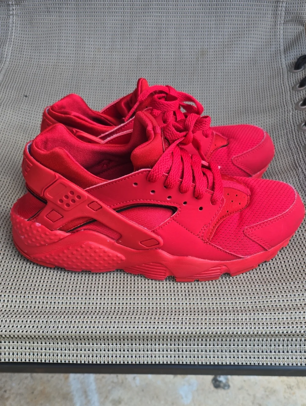 Nike all red